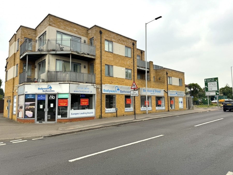 Images for Hainault Road, Romford EAID: BID:cwc