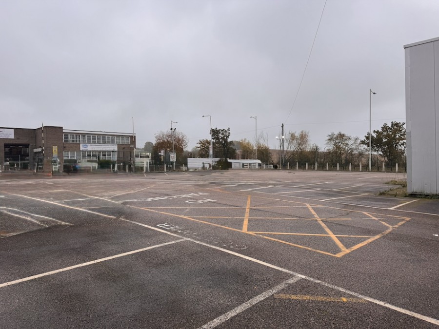 Images for Roebuck Road, Hainault EAID: BID:cwc